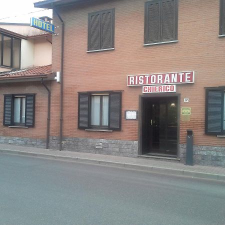 Hotel Ticino Ristorante Chierico Carbonara al Ticino Εξωτερικό φωτογραφία
